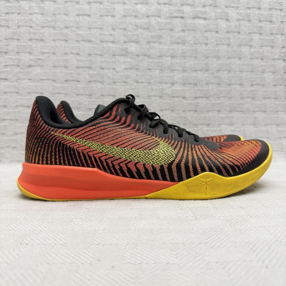 Nike Kobe‎ Mentality 2 Thunder Mens Size 10 Black Basketball 818952 003